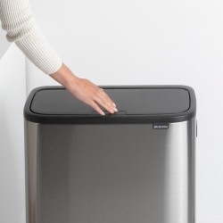 Cos gunoi Bo Touch Bin Hi, 60L - Otel Mat fara amprente Cos gunoi Bo Touch Bin Hi, 60L - Otel Mat fara amprente